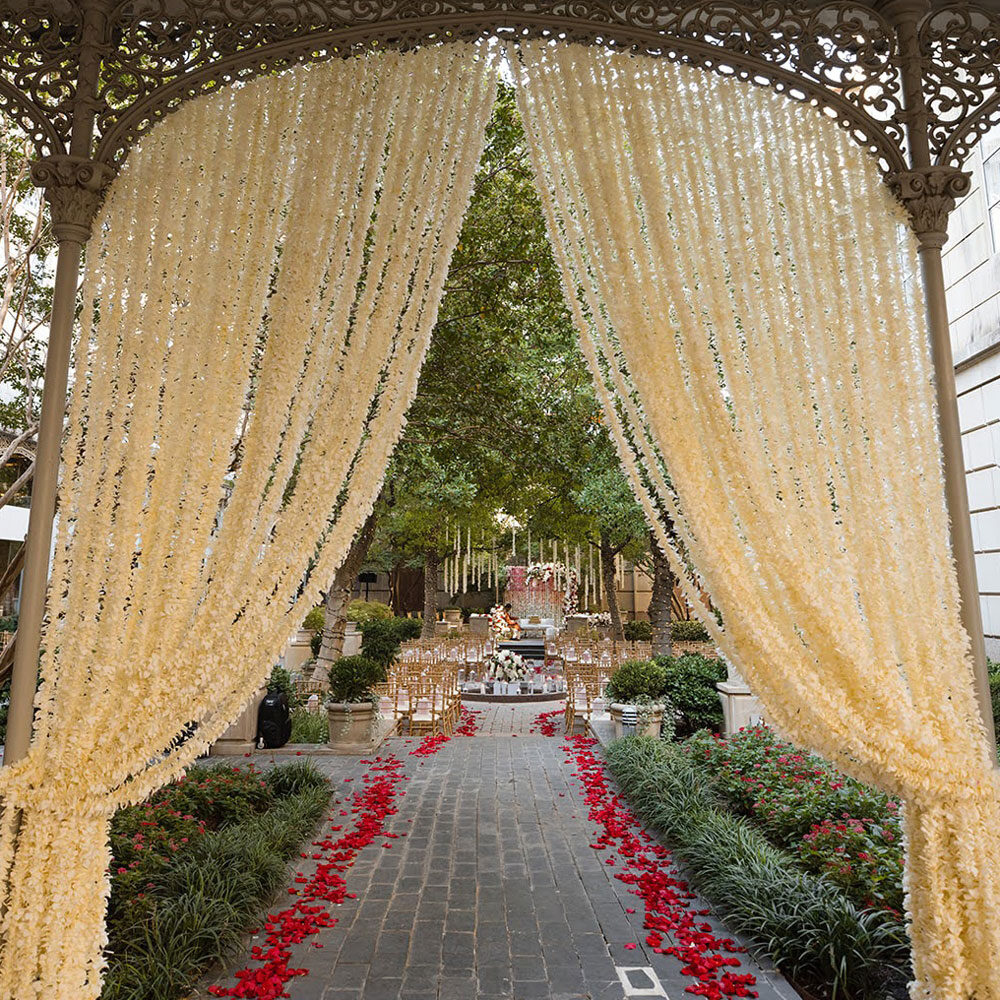 Luxury wedding by Bella Flora of Dallas